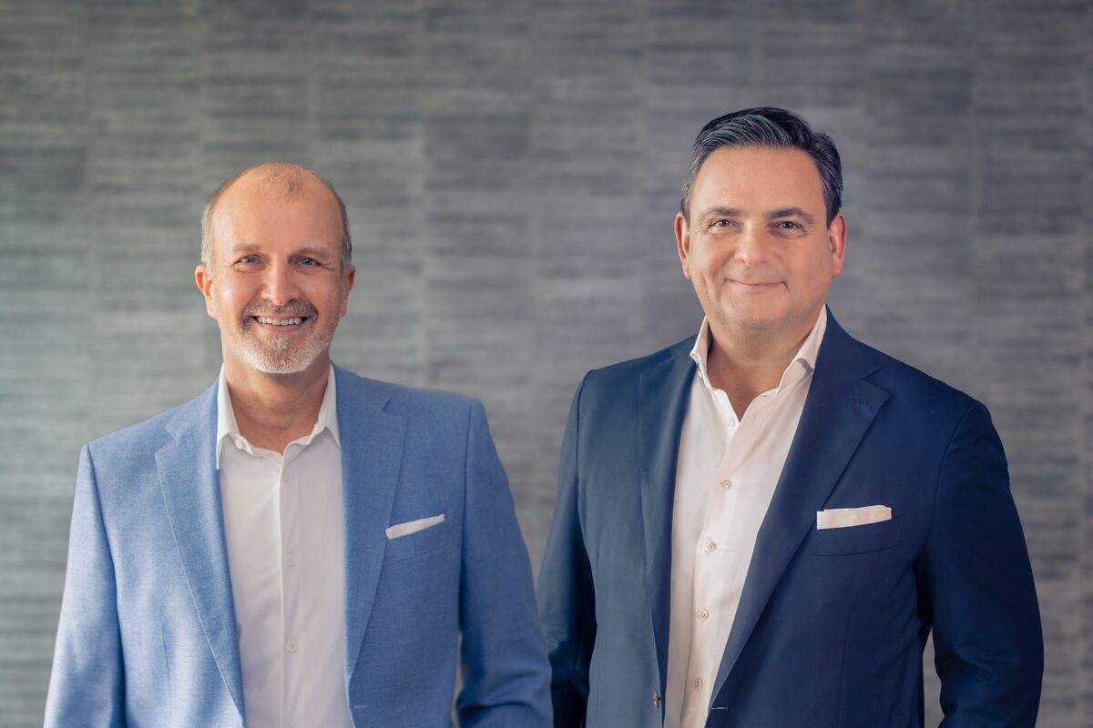 Unsere Augenchirurgen Dr. Karsten Klabe und Dr. Detlev Breyer beantworten gerne Ihre Fragen.